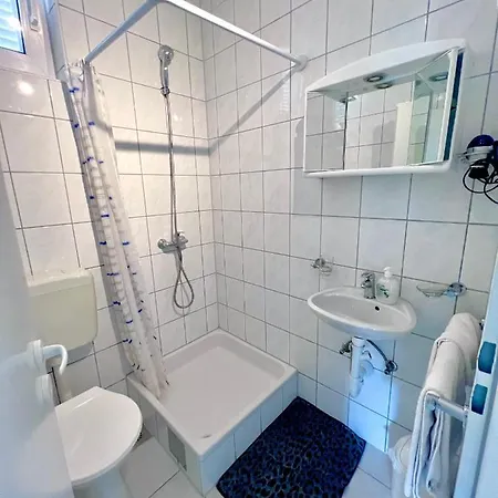 Mdk Kate شقة تروغير